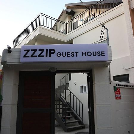 Zzzip Guesthouse In Hongdae Séoul Extérieur photo